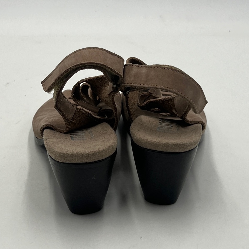 Munro Tan Heels with Perforated Design - Picture 7 of 9